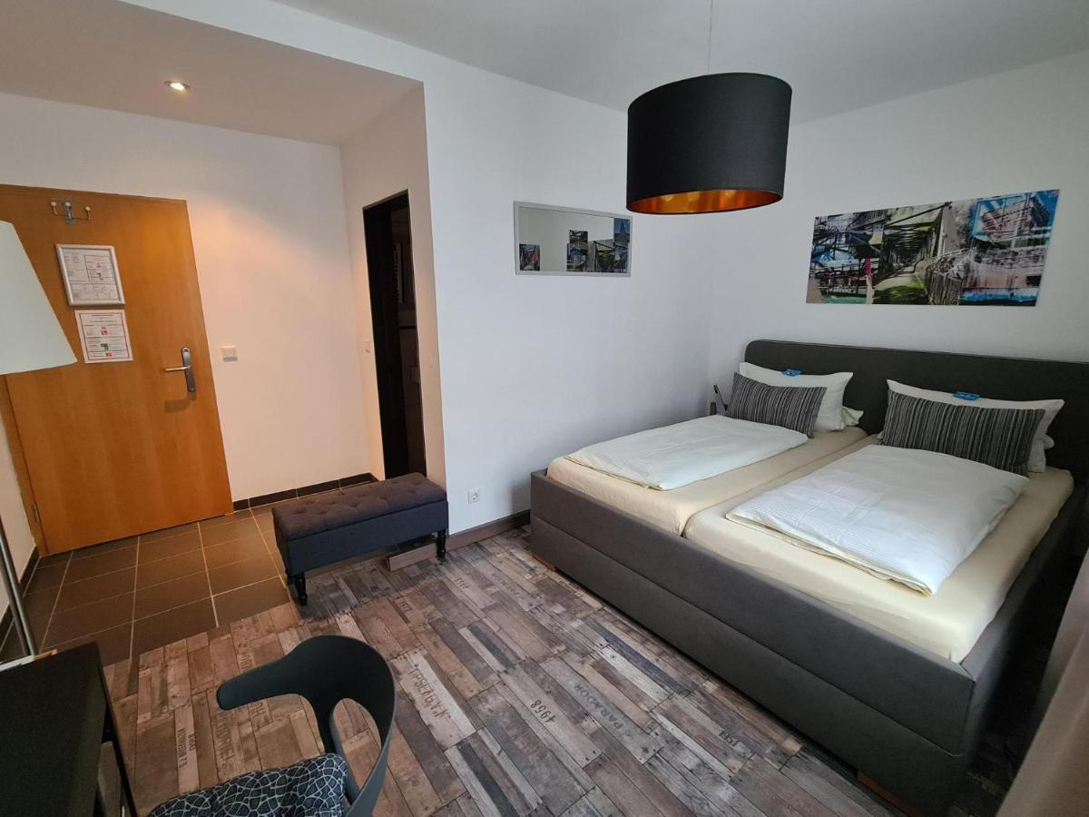 Hotel Aleo Bochum Bagian luar foto