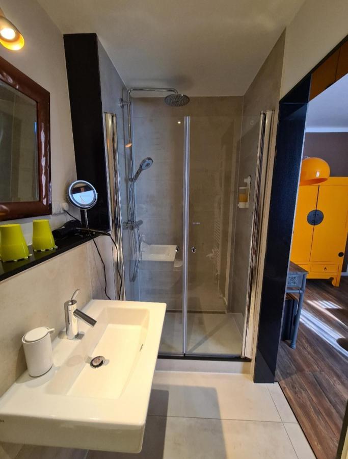 Hotel Aleo Bochum Bagian luar foto