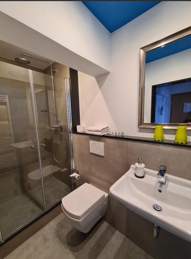 Hotel Aleo Bochum Bagian luar foto
