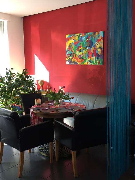Hotel Aleo Bochum Bagian luar foto